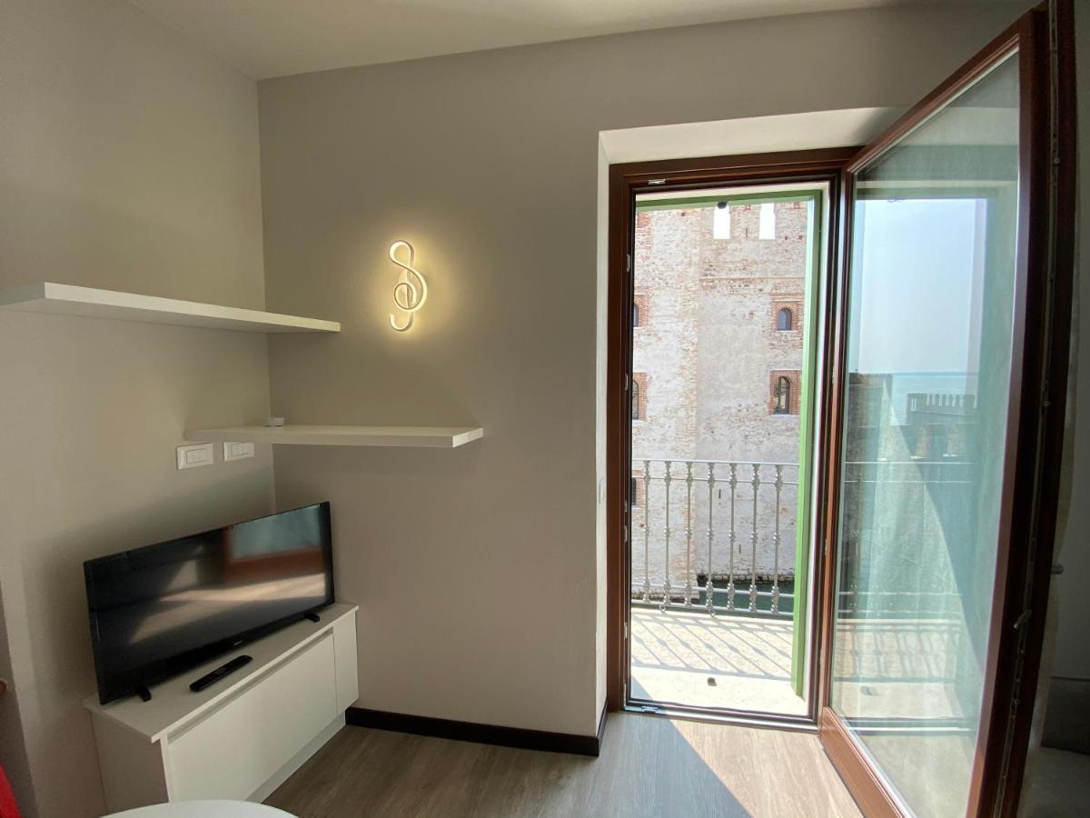 Apartmán Castello Mavino Sirmione Exteriér fotografie