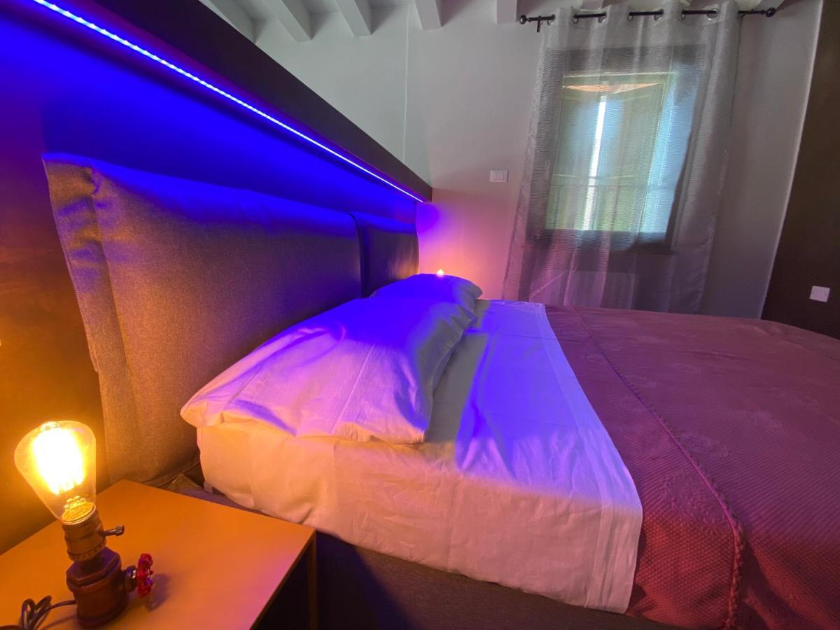 Apartmán Castello Mavino Sirmione Exteriér fotografie