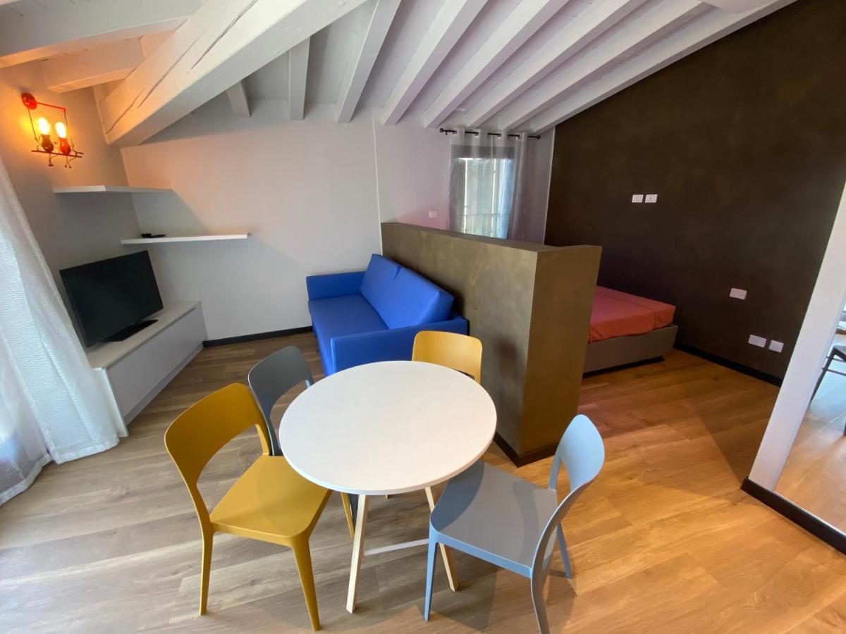 Apartmán Castello Mavino Sirmione Exteriér fotografie