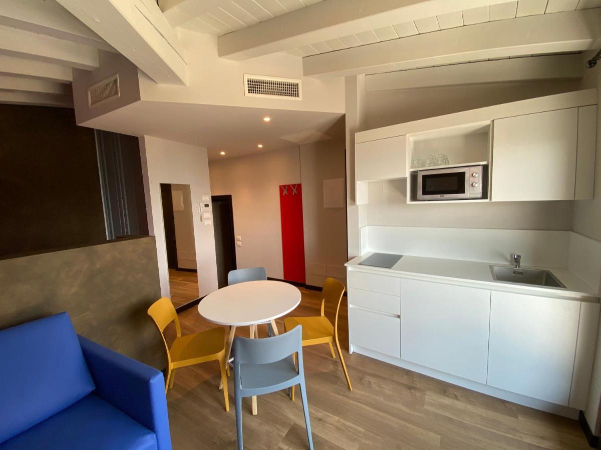 Apartmán Castello Mavino Sirmione Exteriér fotografie